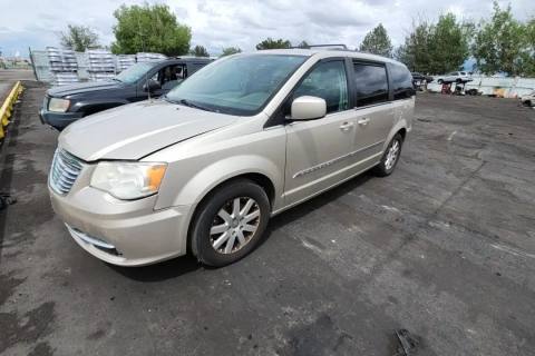 Photo of 2013 Chrysler Town & Country
