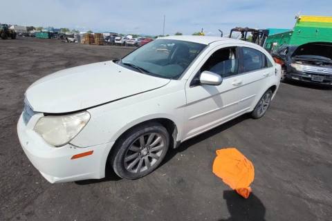Photo of 2010 Chrysler Sebring