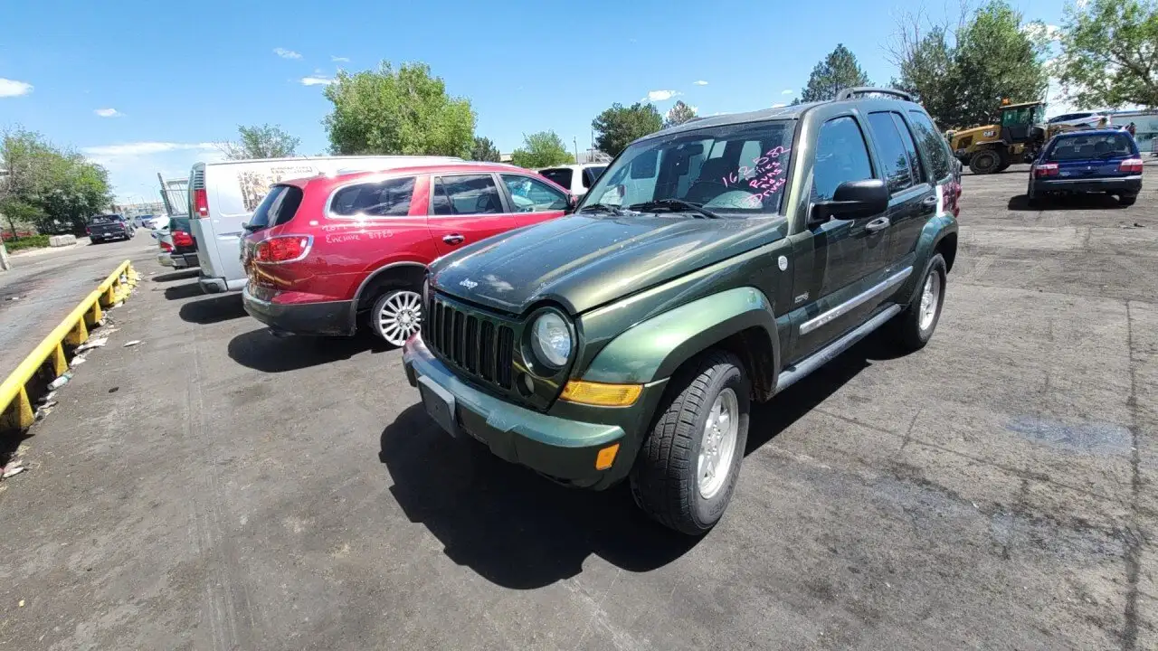 Photo of 2006 Jeep Liberty