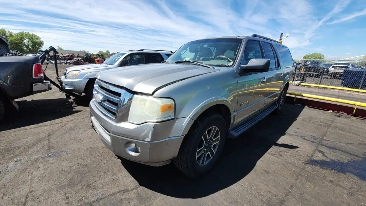 Photo of 2008 Ford Expedition