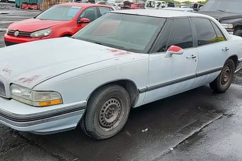 Photo of 1996 Buick Lesabre