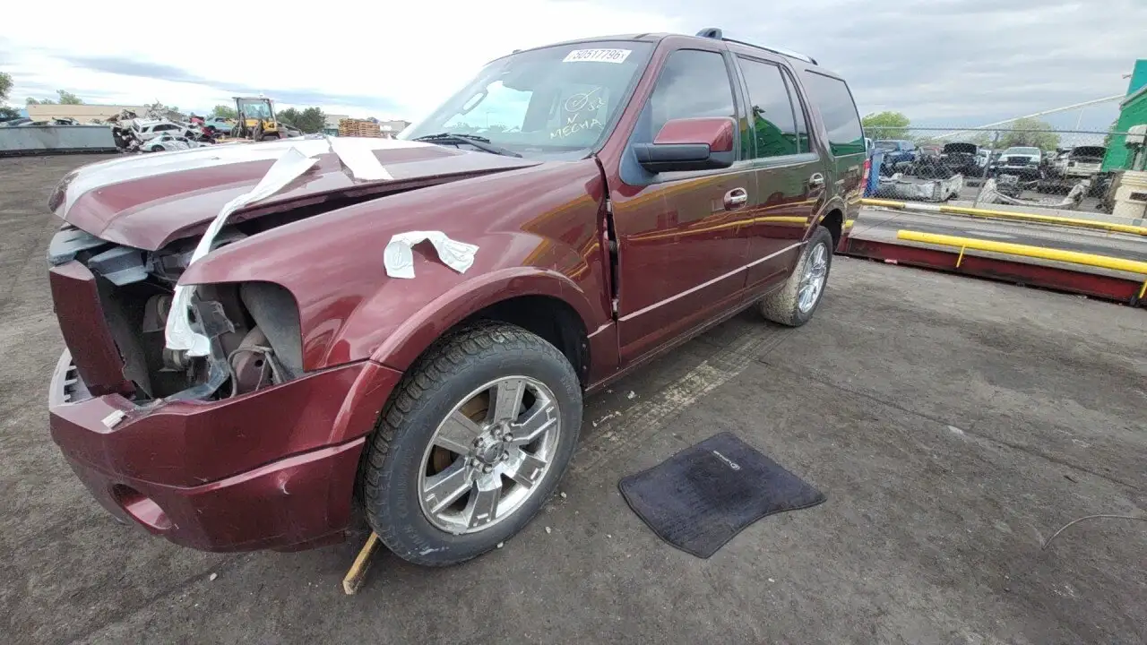Photo of 2010 Ford Expedition