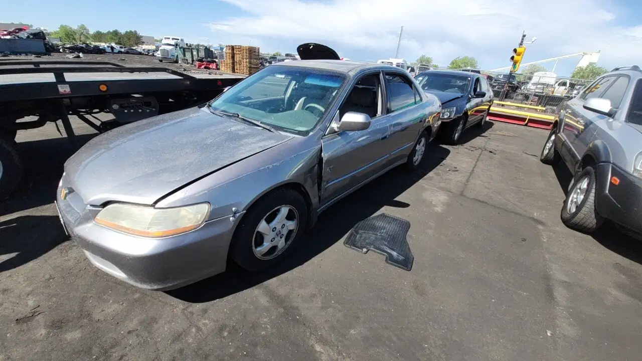 Photo of 2000 Honda Accord