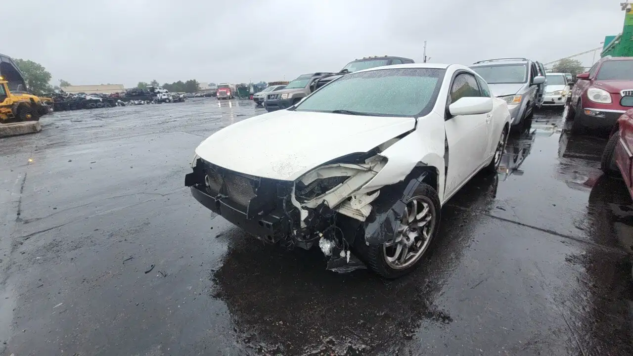 Photo of 2010 Nissan Altima
