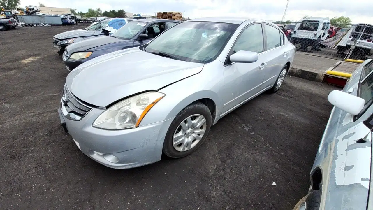 Photo of 2011 Nissan Altima