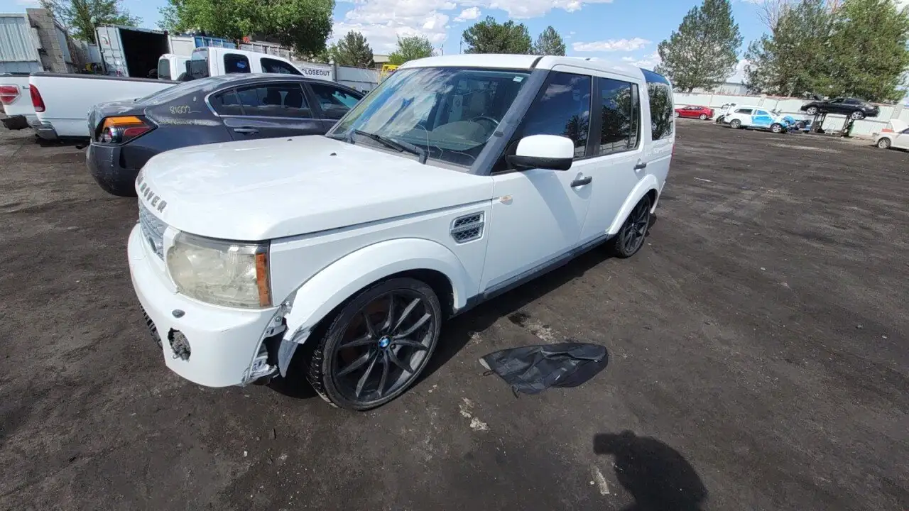 Photo of 2011 Land Rover Lr4