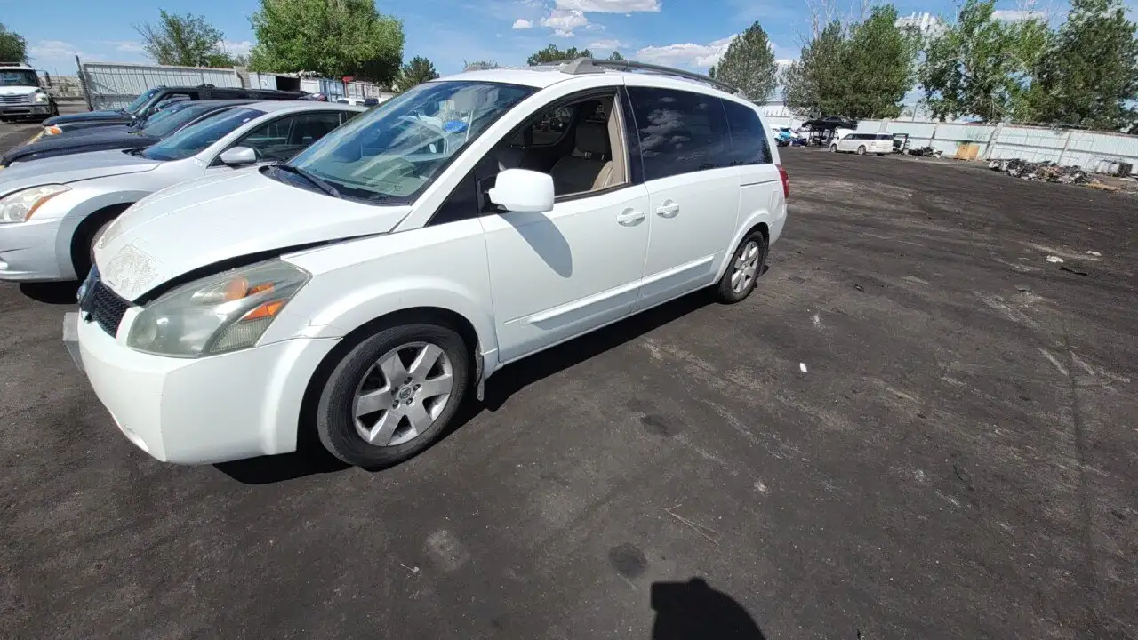 Photo of 2005 Nissan Quest