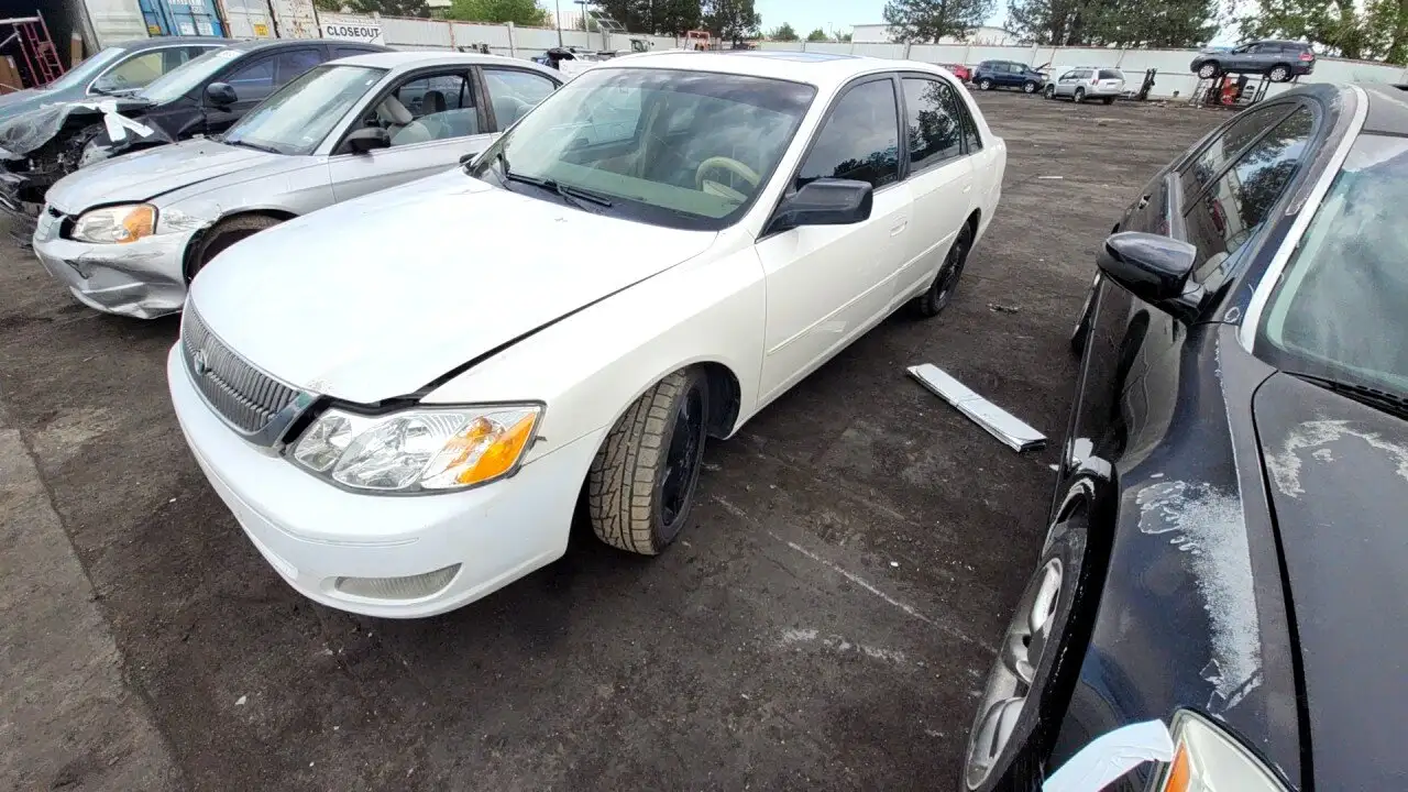 Photo of 2003 Toyota Avalon