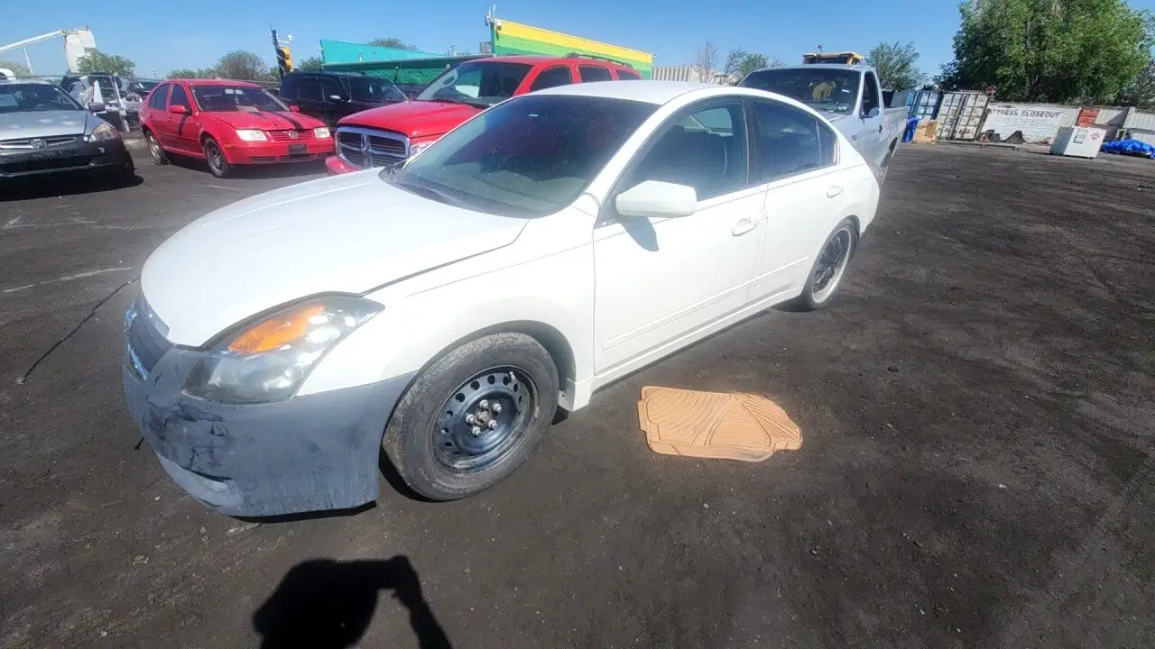 Photo of 2009 Nissan Altima