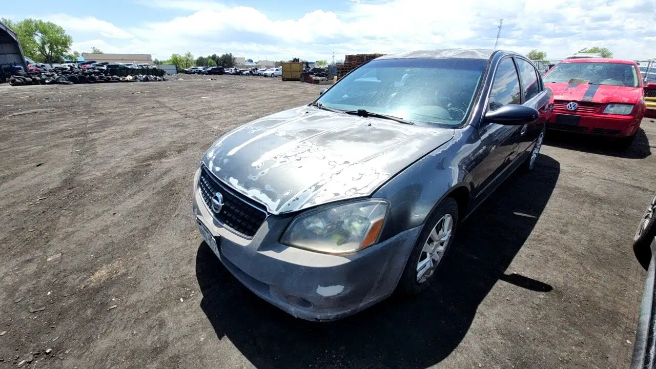 Photo of 2005 Nissan Altima