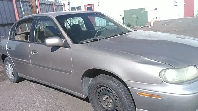 Photo of 1999 Chevrolet Malibu