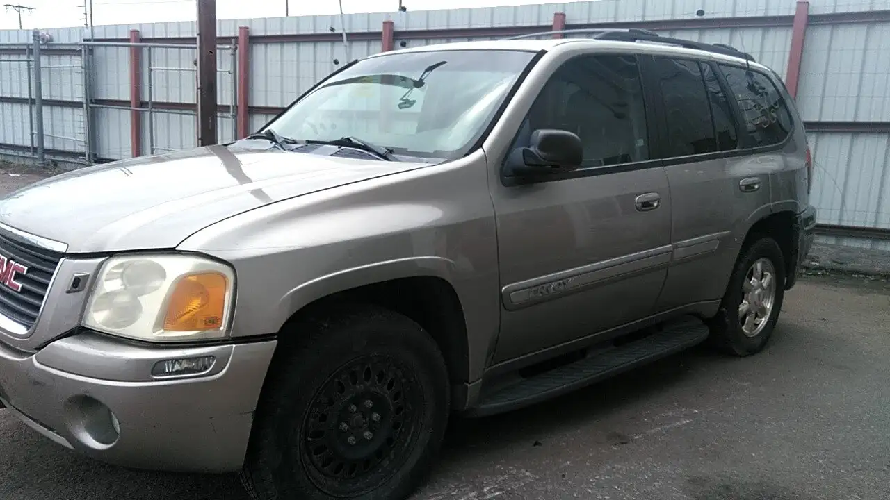 Photo of 2002 Gmc Envoy