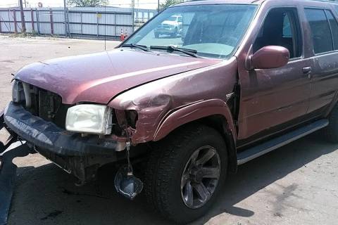 Photo of 2004 Nissan Pathfinder