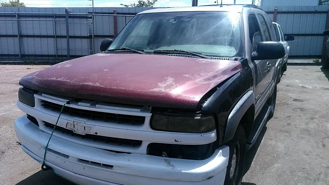Photo of 2002 Chevrolet Tahoe