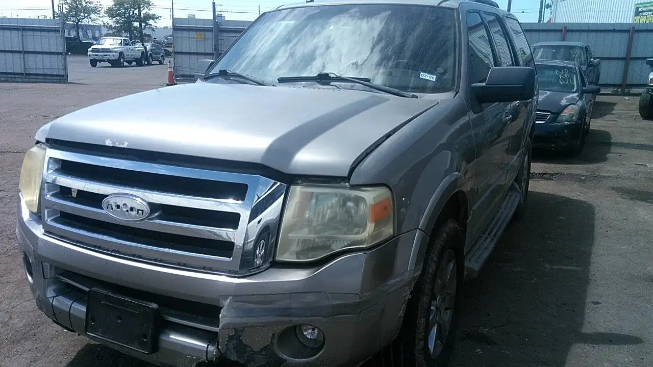 Photo of 2008 Ford Expedition