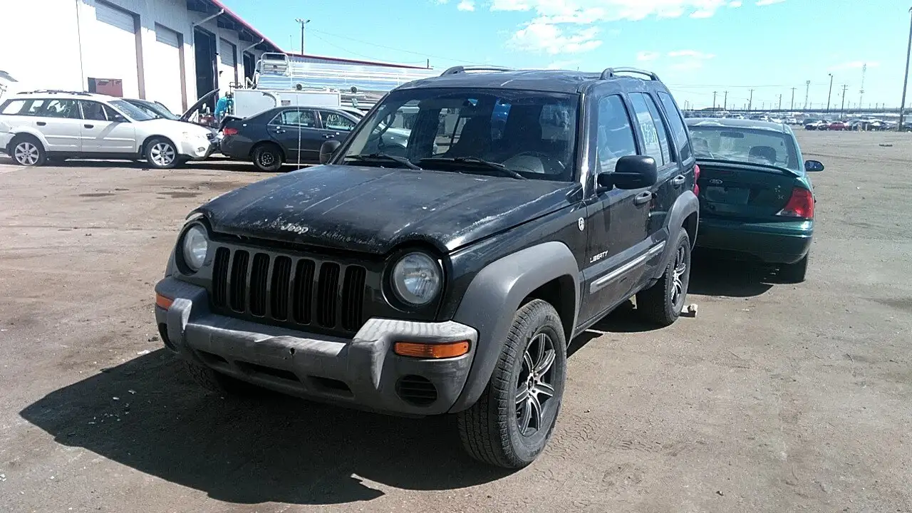 Photo of 2004 Jeep Liberty