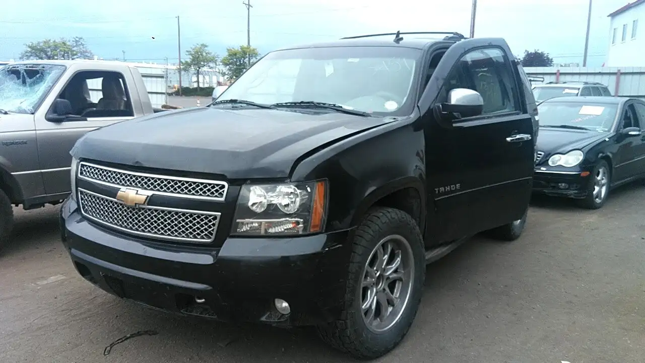 Photo of 2011 Chevrolet Tahoe