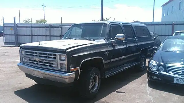 Photo of 1987 Chevrolet V10 Suburban