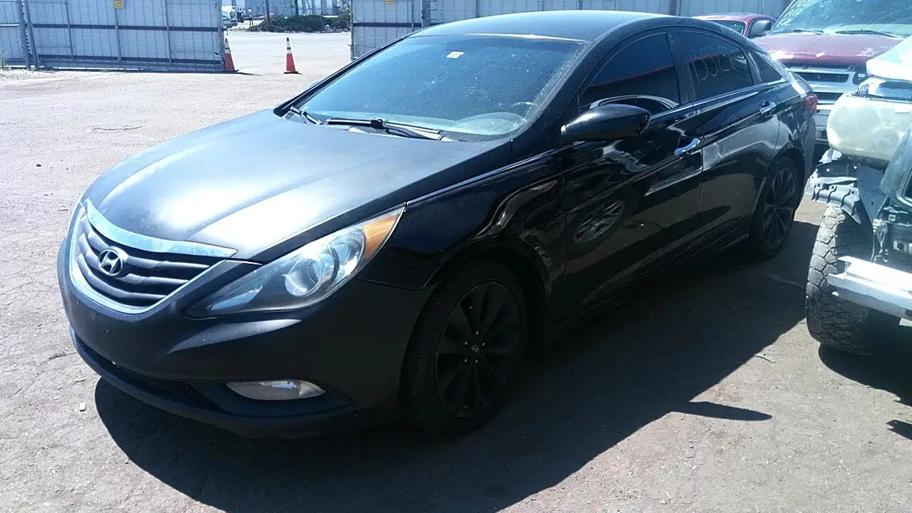 Photo of 2011 Hyundai Sonata
