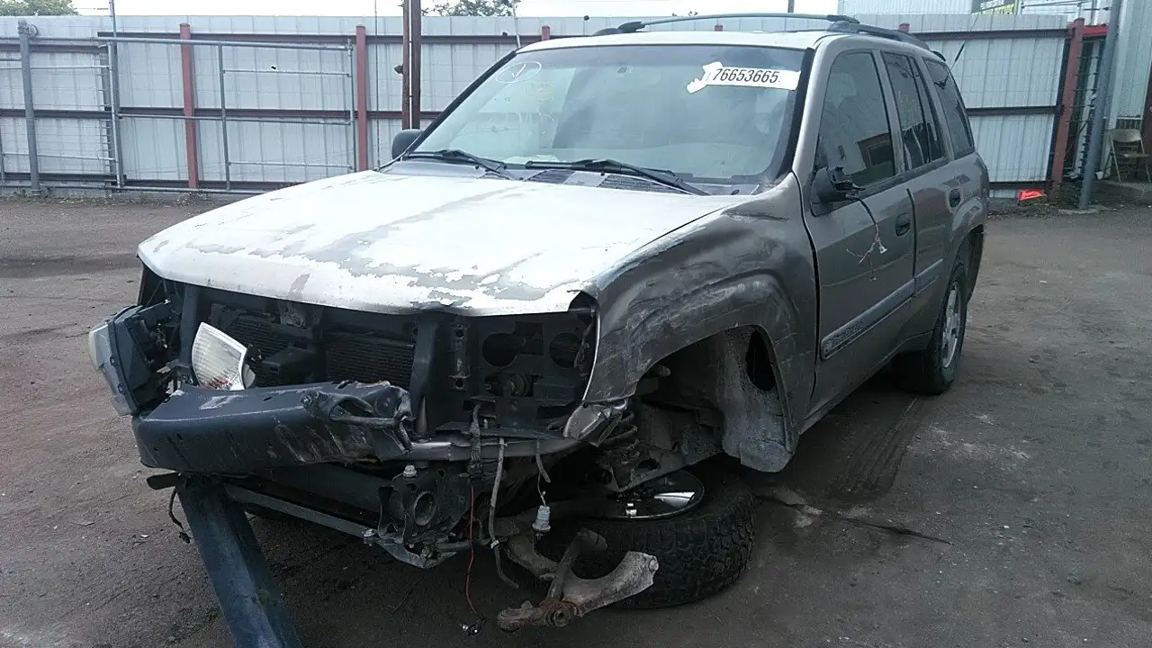Photo of 2002 Chevrolet Trailblazer