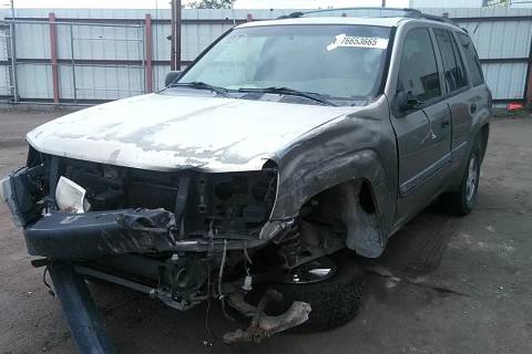Photo of 2002 Chevrolet Trailblazer