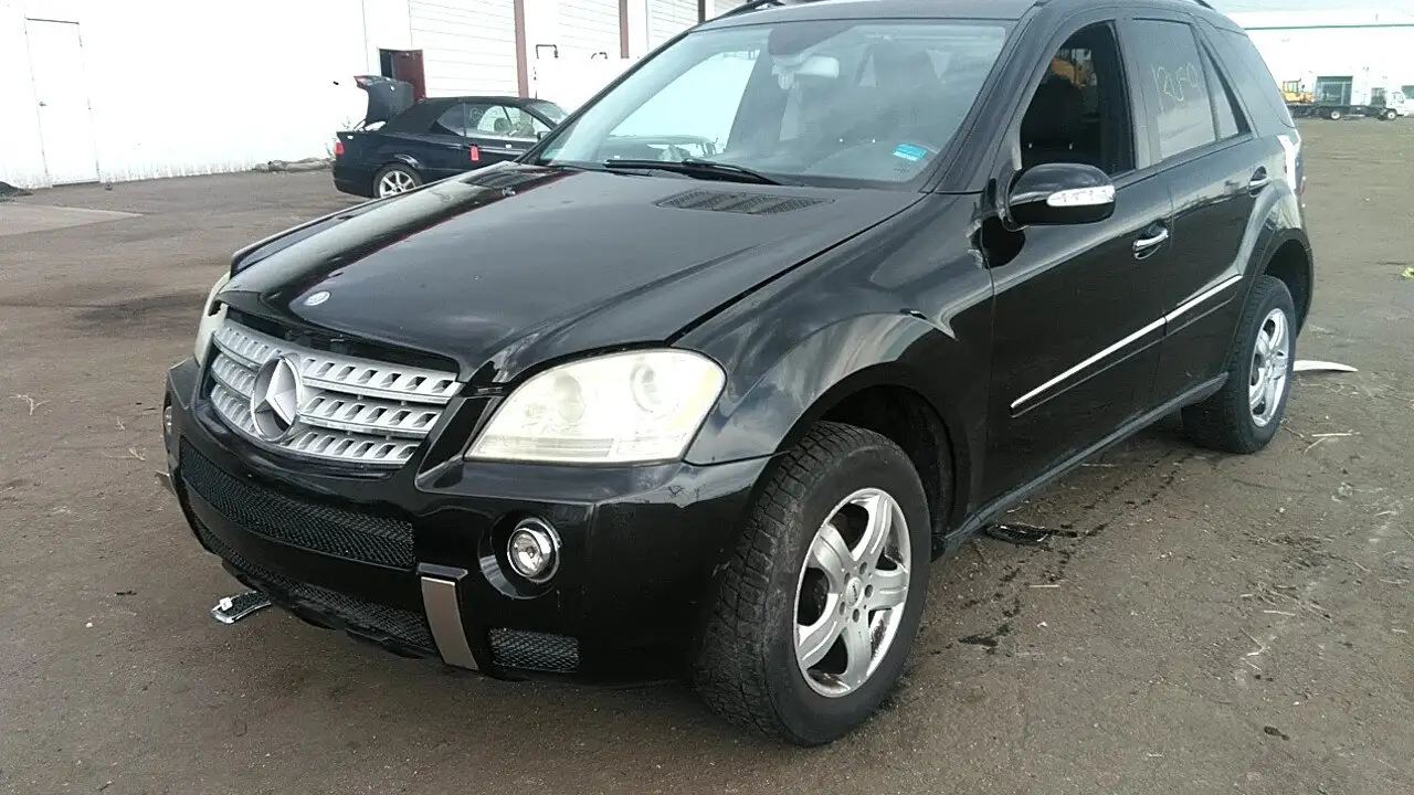 Photo of 2006 Mercedes-Benz Ml500