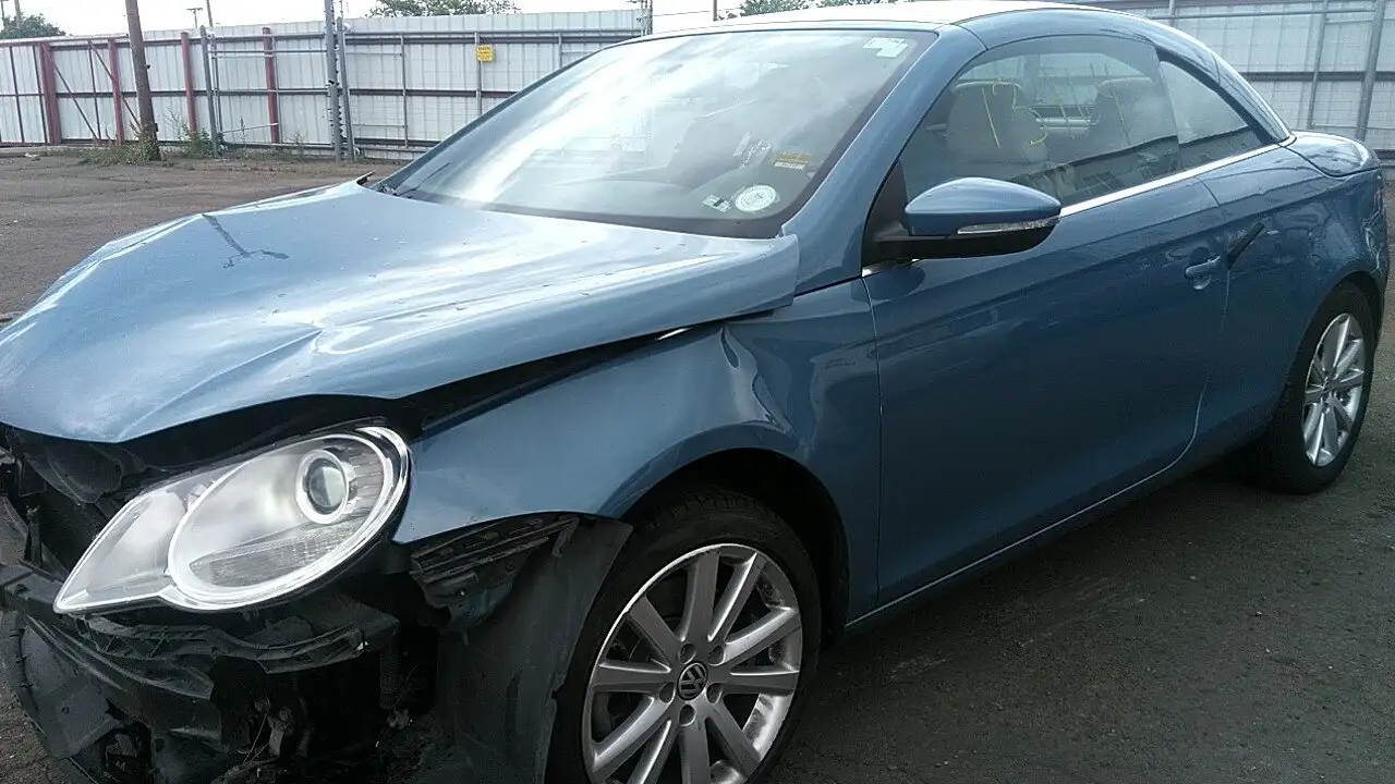 Photo of 2010 Volkswagen Eos
