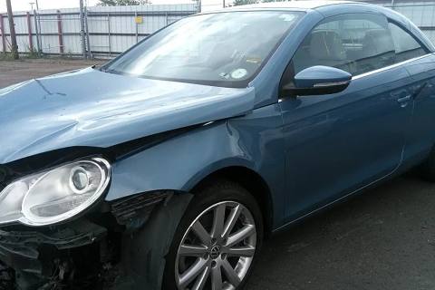 Photo of 2010 Volkswagen Eos
