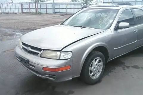 Photo of 1999 Nissan Maxima