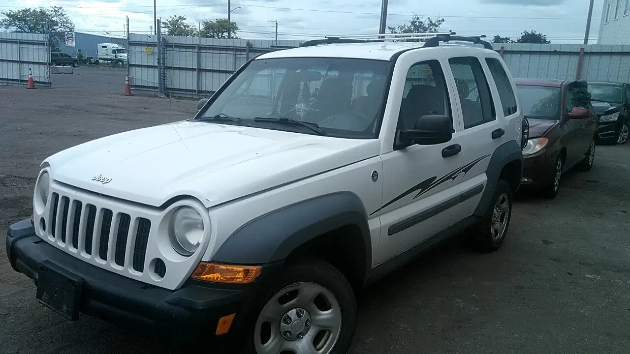 Photo of 2005 Jeep Liberty