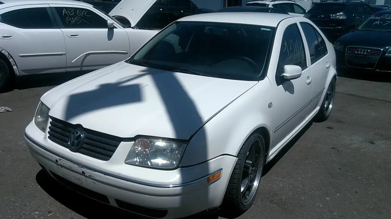 Photo of 2004 Volkswagen Jetta
