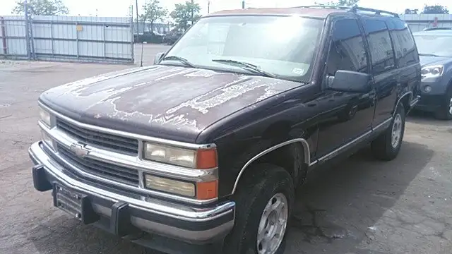 Photo of 1997 Chevrolet Tahoe