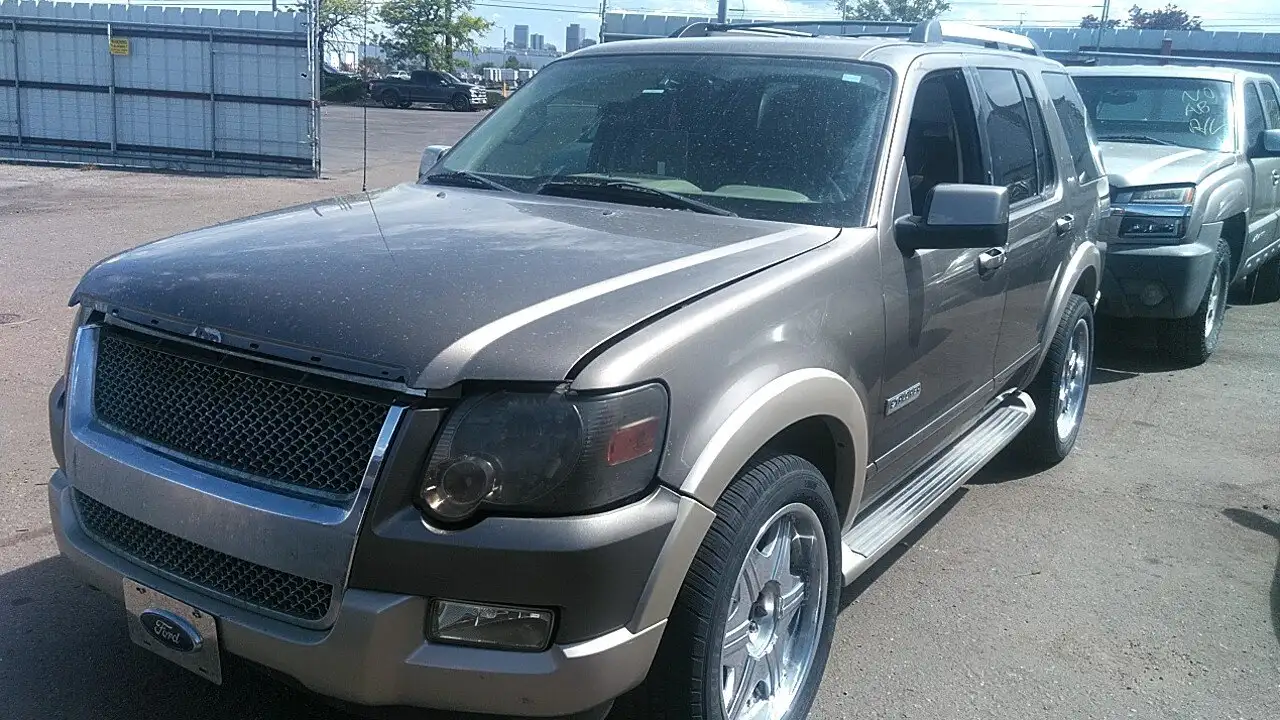 Photo of 2006 Ford Explorer
