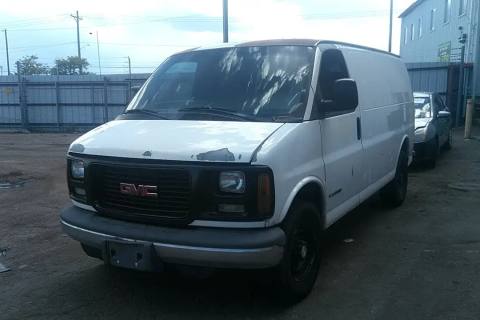Photo of 2002 Gmc Savana 2500