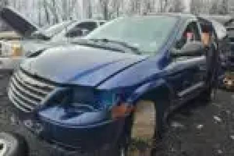Photo of 2006 Chrysler Town & Country