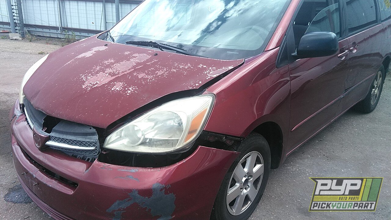Photo of 2005 Toyota Sienna
