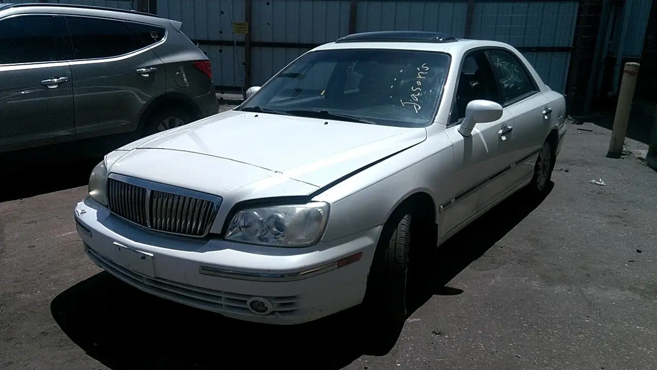 Photo of 2005 Hyundai Xg350