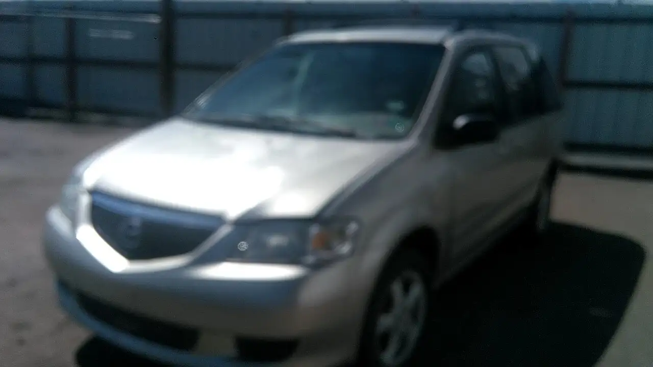 Photo of 2003 Mazda Mpv