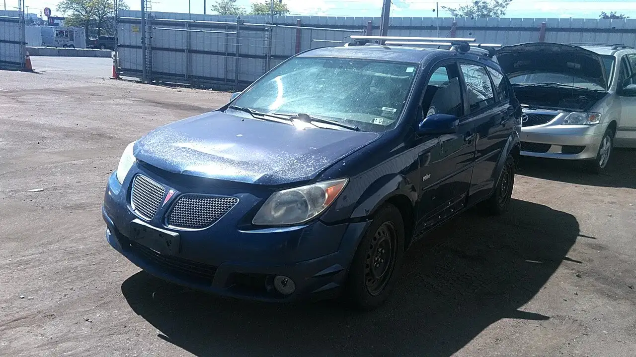 Photo of 2005 Pontiac Vibe