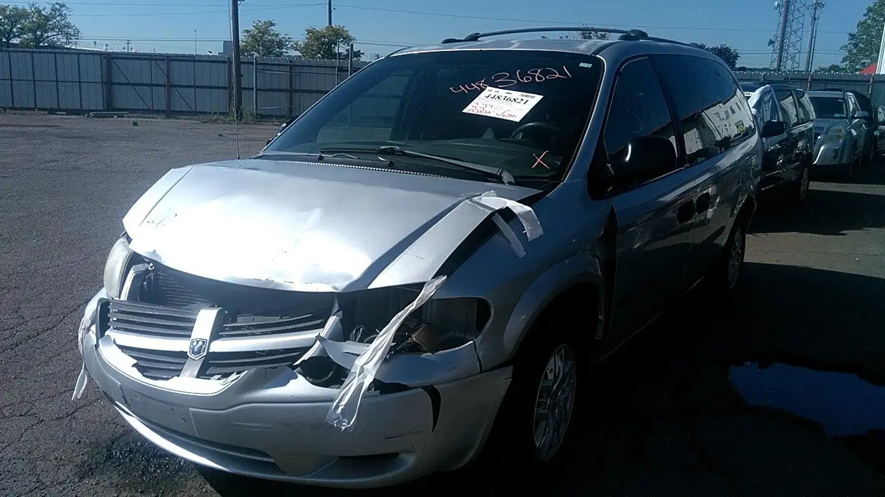Photo of 2004 Dodge Grand Caravan