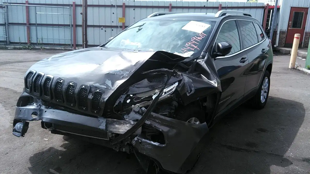Photo of 2014 Jeep Cherokee