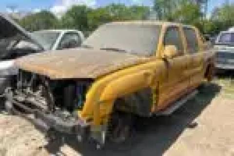 Photo of 2003 Chevrolet Avalanche