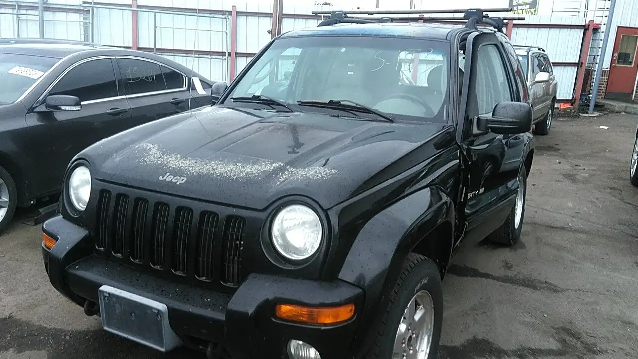 Photo of 2002 Jeep Liberty