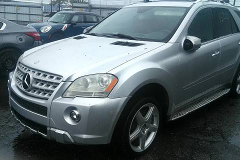 Photo of 2009 Mercedes-Benz Ml550