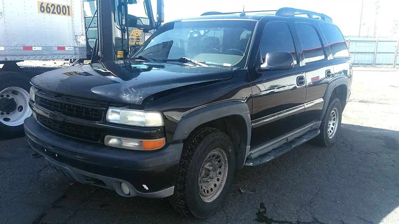 Photo of 2004 Chevrolet Tahoe