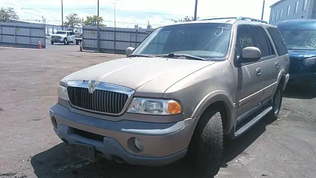 Photo of 1998 Lincoln Navigator