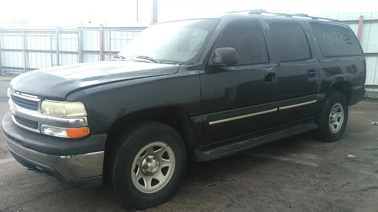 Photo of 2004 Chevrolet Suburban 1500