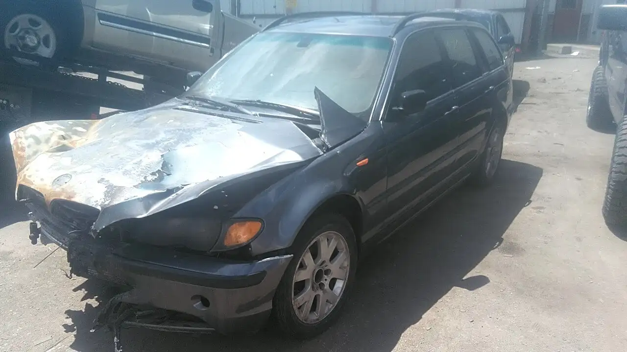 Photo of 2003 Bmw 325Xi