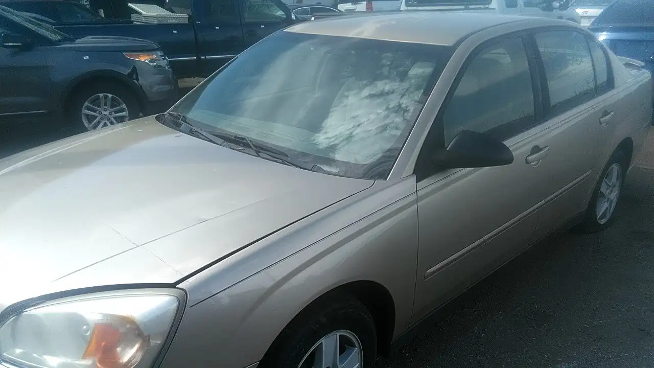 Photo of 2005 Chevrolet Malibu