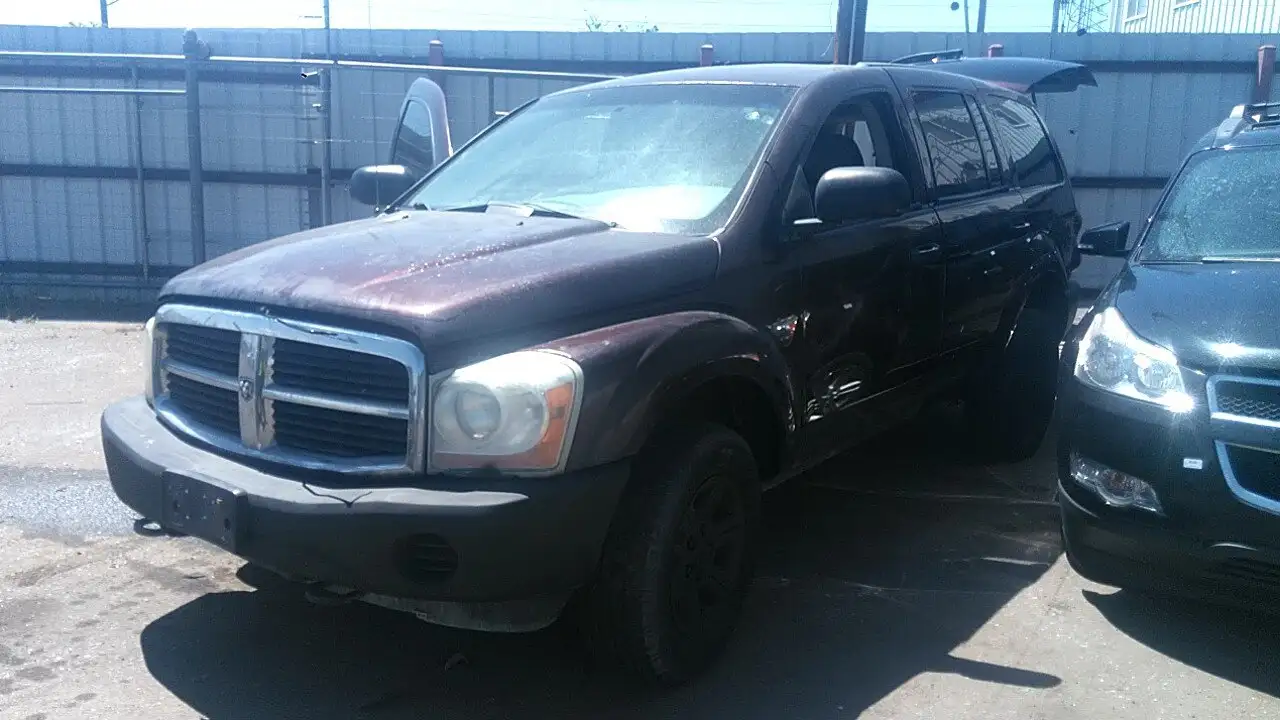 Photo of 2004 Dodge Durango